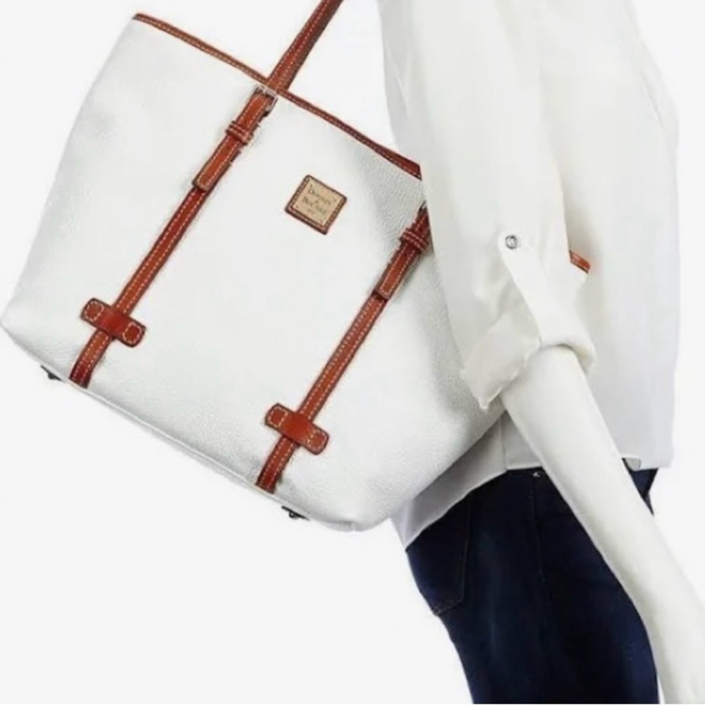 Dooney and Bourke Pebble Grain Tote